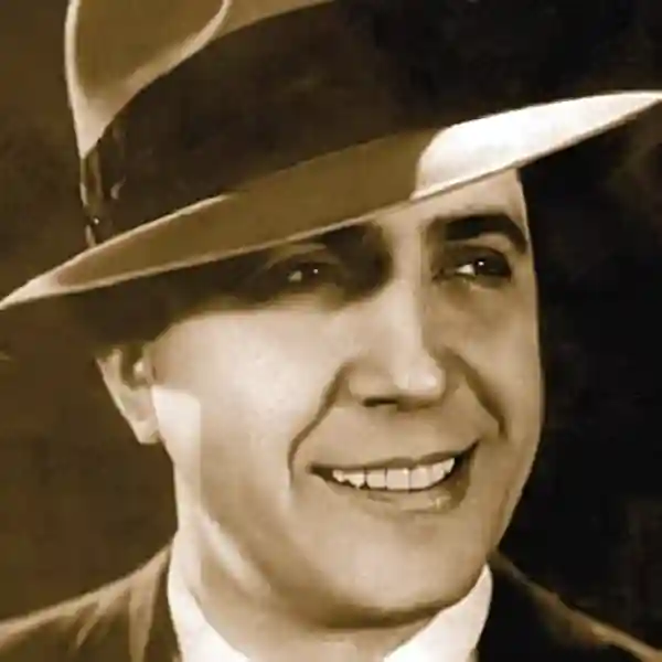 Imagen de Carlos Gardel en al tango Volver letra